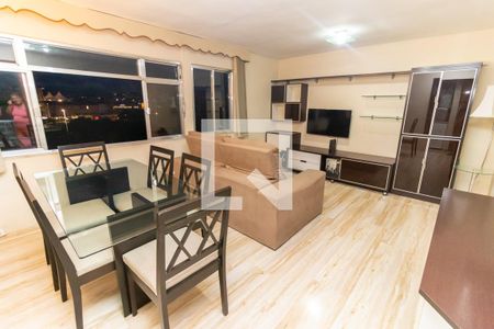 Sala de apartamento à venda com 2 quartos, 62m² em Inhauma, Rio de Janeiro