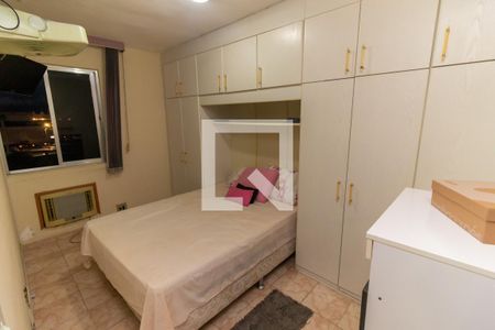 Quarto  de apartamento à venda com 2 quartos, 62m² em Inhauma, Rio de Janeiro