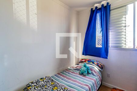 Quarto 02 de apartamento para alugar com 2 quartos, 45m² em Parque Ipê, São Paulo