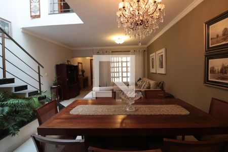 Sala de casa à venda com 3 quartos, 140m² em Vila Oratório, São Paulo