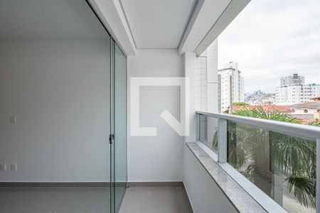 Sacada de apartamento à venda com 3 quartos, 136m² em Nova Suíça, Belo Horizonte