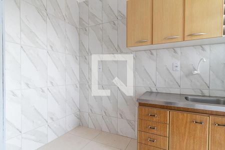 Cozinha de apartamento à venda com 1 quarto, 44m² em Passo D’areia, Porto Alegre