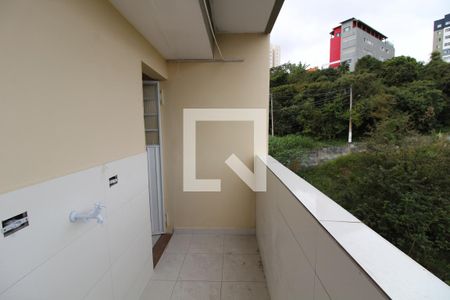 Área de Serviço de apartamento para alugar com 2 quartos, 50m² em Jardim Santa Teresinha, São Paulo