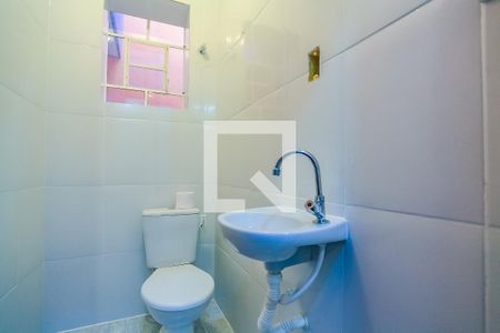 Casa à venda com 153m², 3 quartos e 2 vagas Casa à venda com 153m², 3 quartos e 2 vagasLavabo