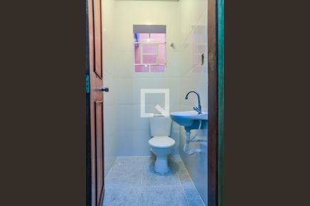 Casa à venda com 153m², 3 quartos e 2 vagas Casa à venda com 153m², 3 quartos e 2 vagasLavabo