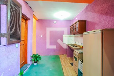 Casa à venda com 153m², 3 quartos e 2 vagas Casa à venda com 153m², 3 quartos e 2 vagasCozinha