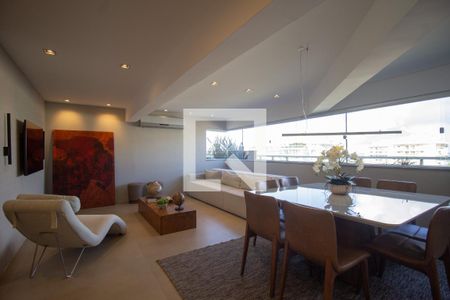 Sala de apartamento à venda com 4 quartos, 381m² em Barra da Tijuca, Rio de Janeiro