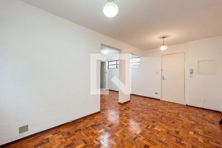 Sala de apartamento para alugar com 3 quartos, 77m² em Alto de Pinheiros, São Paulo