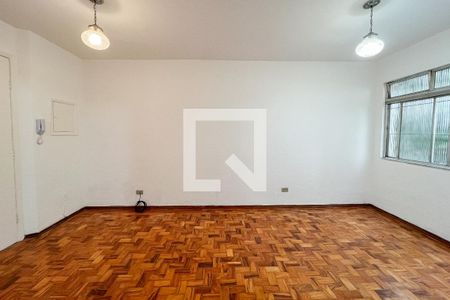 Sala de apartamento para alugar com 3 quartos, 77m² em Alto de Pinheiros, São Paulo