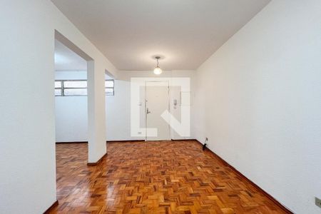 Sala de apartamento para alugar com 3 quartos, 77m² em Alto de Pinheiros, São Paulo