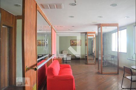 Apartamento à venda com 48m², 1 quarto e 1 vaga Apartamento à venda com 48m², 1 quarto e 1 vagaÁrea comum - Salão de festas