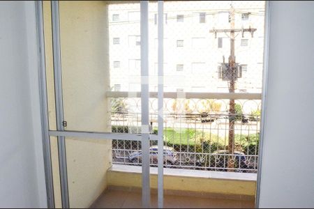 Vista Sala de apartamento para alugar com 2 quartos, 59m² em Vila Joao Jorge, Campinas