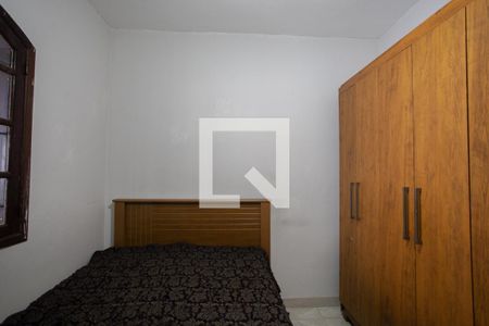 Casa à venda com 185m², 4 quartos e 2 vagas Casa à venda com 185m², 4 quartos e 2 vagasQuarto 3 casa 1