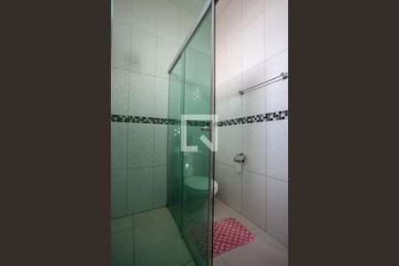 Casa à venda com 185m², 4 quartos e 2 vagas Casa à venda com 185m², 4 quartos e 2 vagasBanheiro Social casa 1