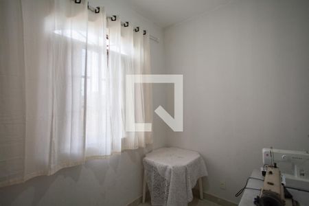 Quarto 2 casa 1 de casa à venda com 4 quartos, 185m² em Jaqueline, Belo Horizonte