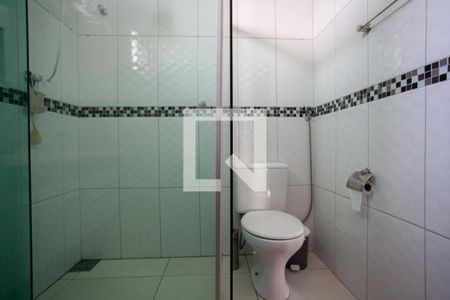 Casa à venda com 185m², 4 quartos e 2 vagas Casa à venda com 185m², 4 quartos e 2 vagasBanheiro Social casa 1