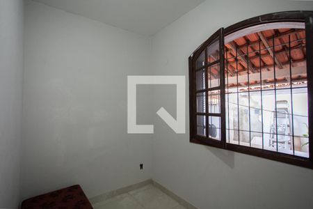 Casa à venda com 185m², 4 quartos e 2 vagas Casa à venda com 185m², 4 quartos e 2 vagasQuarto 4 casa 1