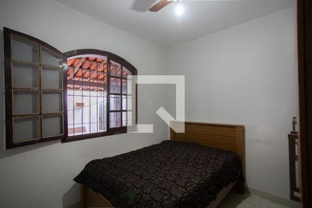 Casa à venda com 185m², 4 quartos e 2 vagas Casa à venda com 185m², 4 quartos e 2 vagasQuarto 3 casa 1