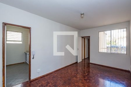 Sala de apartamento para alugar com 2 quartos, 50m² em Carlos Prates, Belo Horizonte