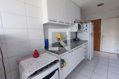 Cozinha de apartamento para alugar com 3 quartos, 65m² em Taquara, Rio de Janeiro