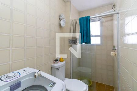 Banheiro de apartamento à venda com 1 quarto, 50m² em Vila Itapura, Campinas