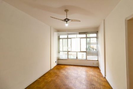 Detalhe da sala  de apartamento para alugar com 2 quartos, 77m² em Leblon, Rio de Janeiro