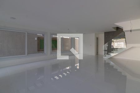Casa de condomínio à venda com 300m², 5 quartos e 4 vagasSala