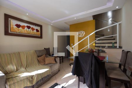 Sala  de casa para alugar com 2 quartos, 100m² em Outeiro de Passárgada, Cotia
