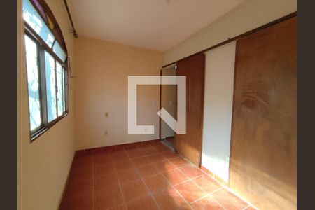 Quarto 2  de casa para alugar com 2 quartos, 50m² em Vila Pérola, Contagem