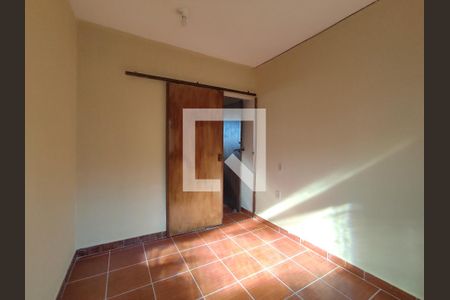 Quarto 1  de casa para alugar com 2 quartos, 50m² em Vila Pérola, Contagem