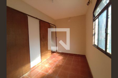 Quarto 2  de casa para alugar com 2 quartos, 50m² em Vila Pérola, Contagem