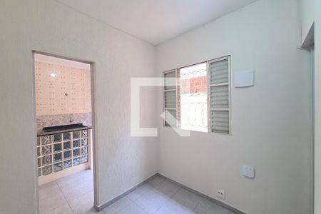 Sala de casa para alugar com 1 quarto, 50m² em Vila Cleonice, São Paulo