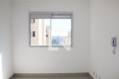 Sala/Cozinha de apartamento à venda com 2 quartos, 33m² em Itaquera, São Paulo