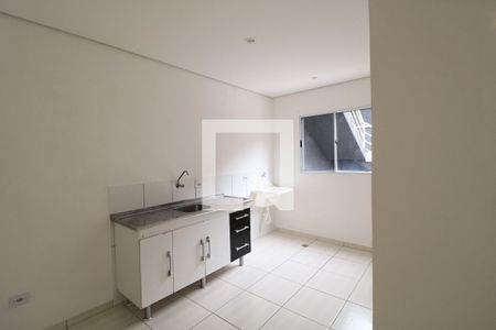 Cozinha de casa para alugar com 1 quarto, 40m² em Vila Tiradentes, São Paulo