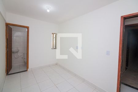 Quarto de apartamento para alugar com 1 quarto, 28m² em Taguatinga Sul (taguatinga), Brasília