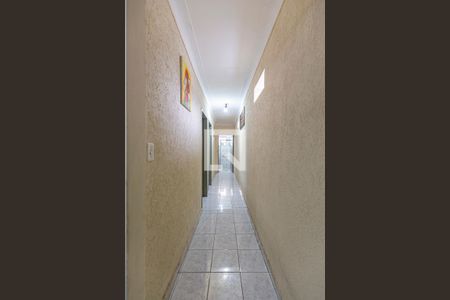 Corredor de casa à venda com 2 quartos, 162m² em Jardim Stella, Santo André