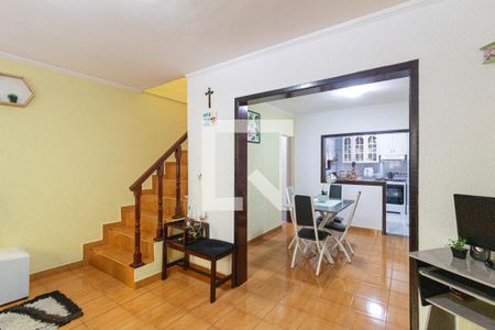 Sala de casa para alugar com 2 quartos, 140m² em Veloso, Osasco