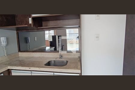 Sala/Cozinha de apartamento à venda com 1 quarto, 130m² em Barra Funda, São Paulo