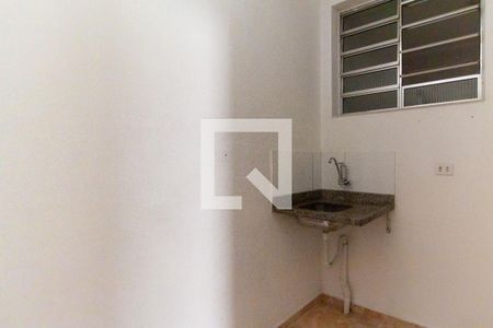Cozinha de apartamento para alugar com 0 quarto, 25m² em Vila Canero, São Paulo