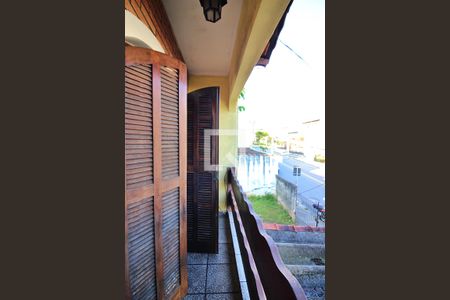 Sacada do Quarto 1 - Suíte de casa à venda com 3 quartos, 193m² em Ferrazópolis, São Bernardo do Campo