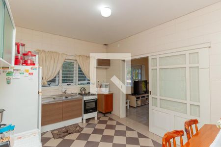 Casa à venda com 235m², 4 quartos e 2 vagas Casa à venda com 235m², 4 quartos e 2 vagasCozinha