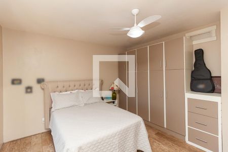 Casa à venda com 235m², 4 quartos e 2 vagas Casa à venda com 235m², 4 quartos e 2 vagasQuarto 1