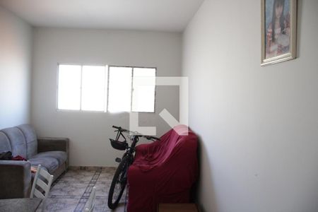 Sala de apartamento para alugar com 2 quartos, 56m² em Gravatas, Uberlândia