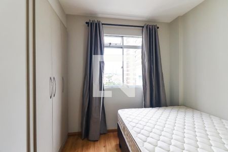 Quarto  de apartamento para alugar com 1 quarto, 25m² em Cristo Rei, Curitiba