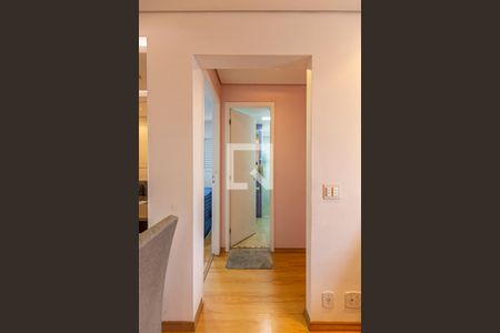 Corredor de apartamento à venda com 3 quartos, 64m² em Casa Branca, Santo André