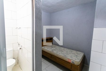 Quarto/Cozinha de kitnet/studio para alugar com 1 quarto, 15m² em Santa Efigênia, Belo Horizonte