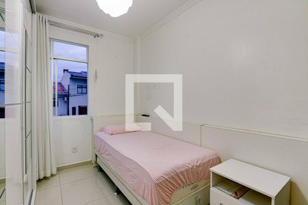 Quarto 1 de apartamento para alugar com 3 quartos, 64m² em Praia Comprida, São José