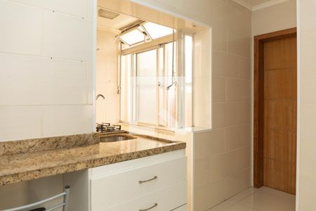 Sala/Cozinha de apartamento à venda com 1 quarto, 42m² em Floresta, Porto Alegre