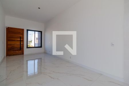 Sala de casa à venda com 3 quartos, 110m² em Hípica, Porto Alegre