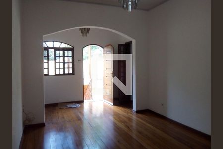 Casa à venda com 4 quartos, 220m² em Baeta Neves, São Bernardo do Campo